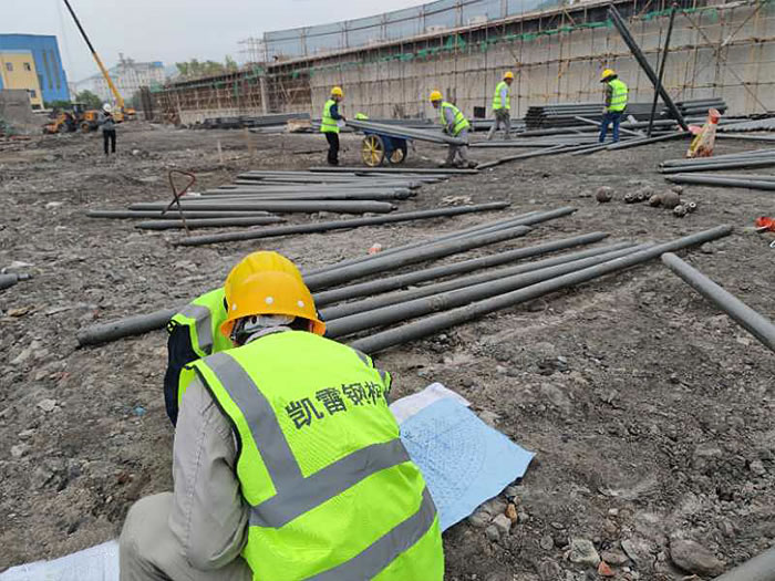 台湾螺栓球网架结构