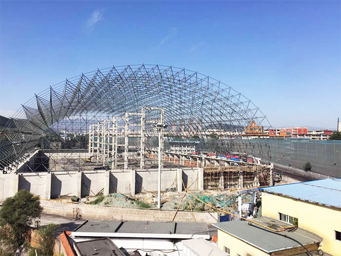 台湾华亭煤矿储煤棚网架工程